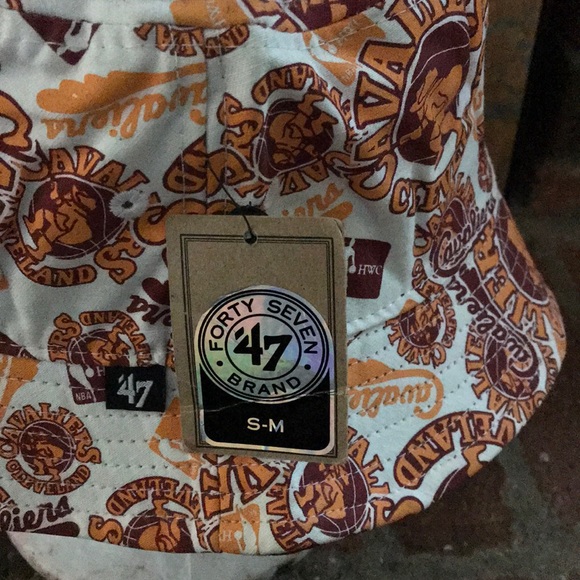 47 Brand Cleveland Cavaliers Bucket Hat - Picture 4 of 5